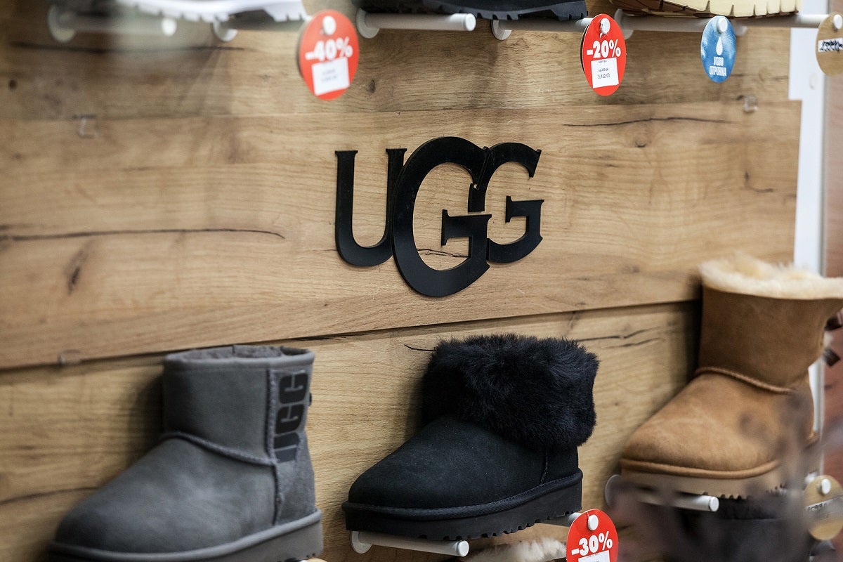 Black best sale uggs 2018